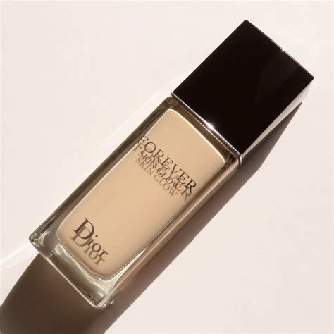 dior nude foundation in skin glow|skin glow Dior original.